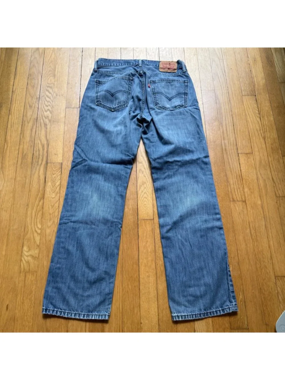 Levi's Mens Size W32 L34 Blue Medium Wash Denim 559 Relaxed Straight Leg Jeans